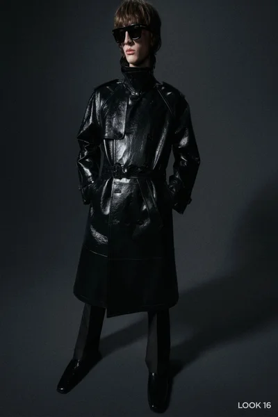 Look 16